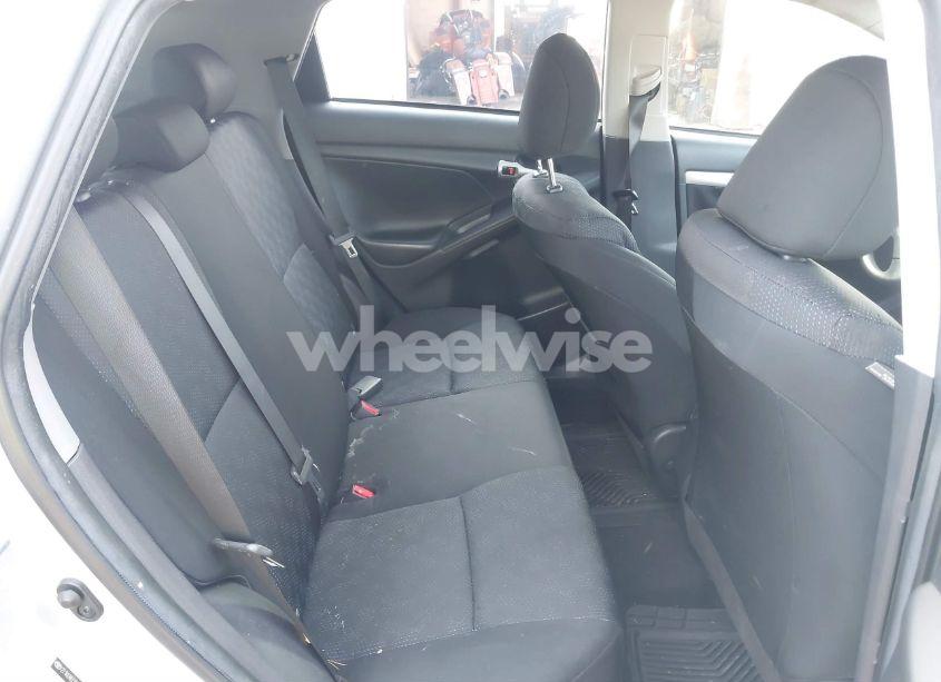 Photo 8 of 2010 Toyota Matrix (VIN 2T1KU4EE9AC247890)