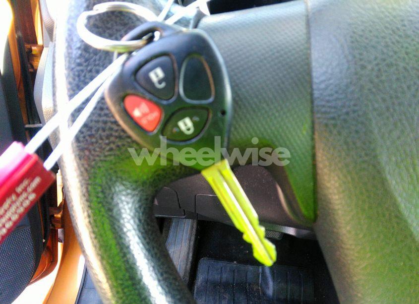 Photo 11 of 2010 Toyota Matrix (VIN 2T1KU4EE9AC332549)