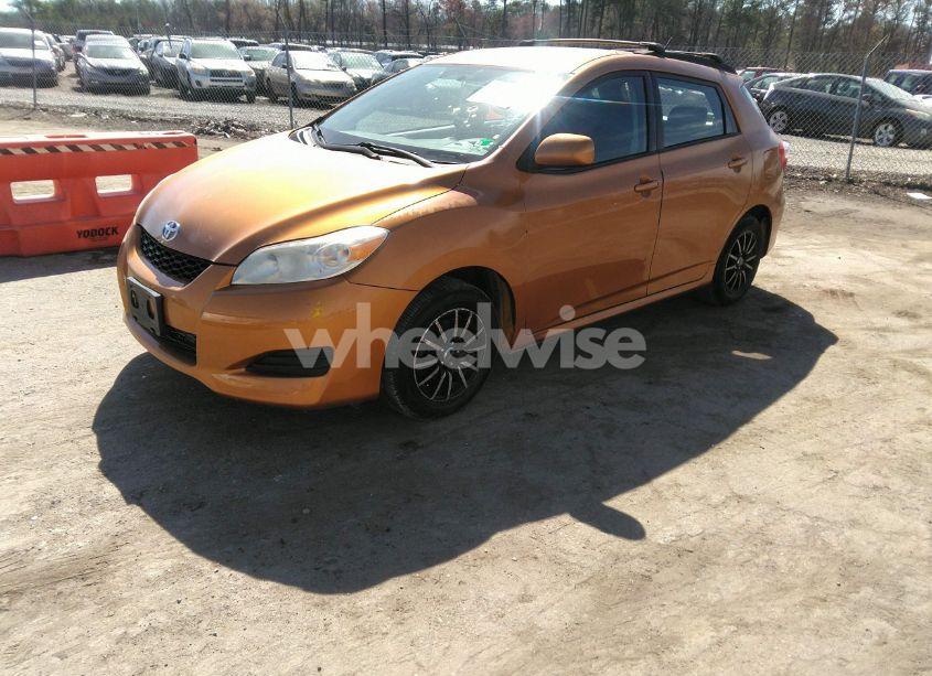 Photo 2 of 2010 Toyota Matrix (VIN 2T1KU4EE9AC332549)