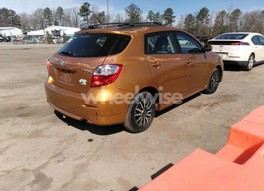 Photo 4 of 2010 Toyota Matrix (VIN 2T1KU4EE9AC332549)