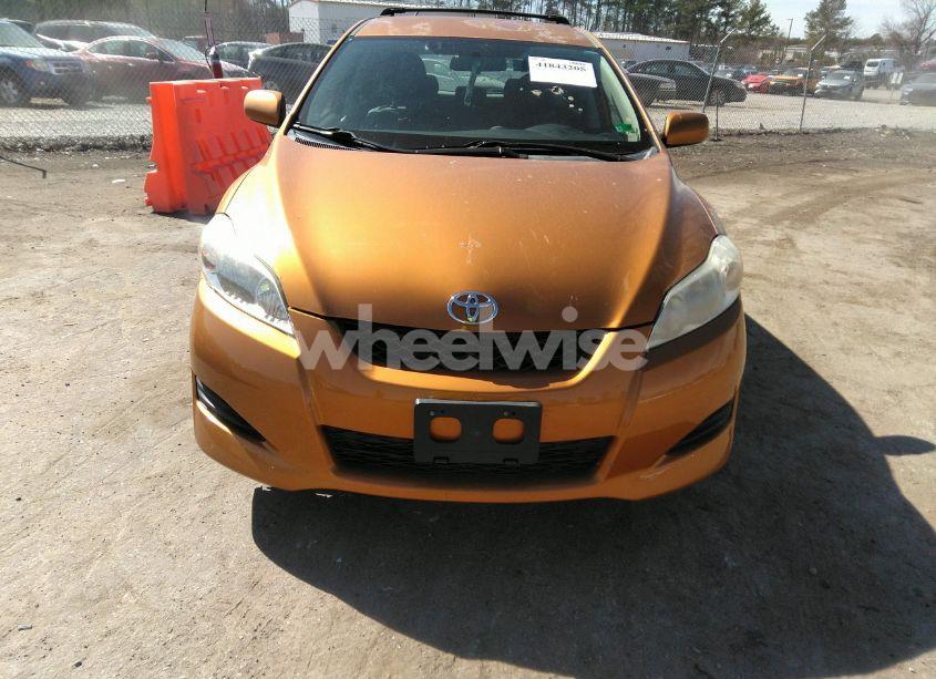 Photo 6 of 2010 Toyota Matrix (VIN 2T1KU4EE9AC332549)