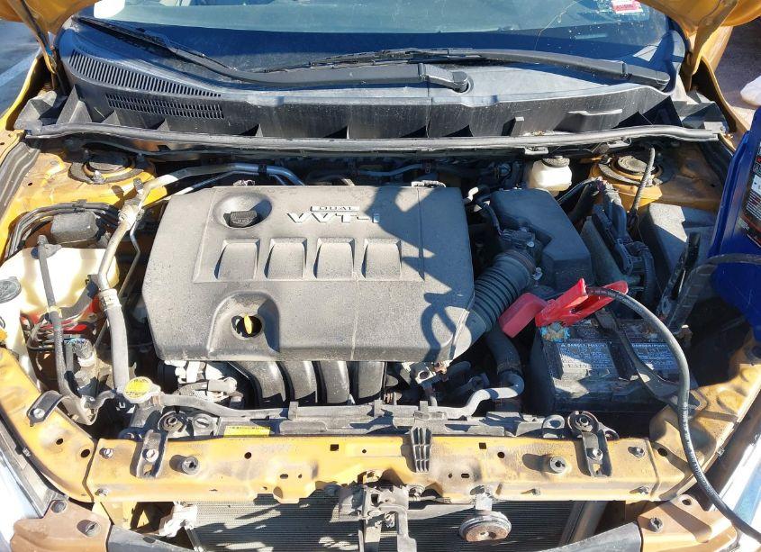 Photo 10 of 2010 Toyota Matrix (VIN 2T1KU4EE9AC470513)