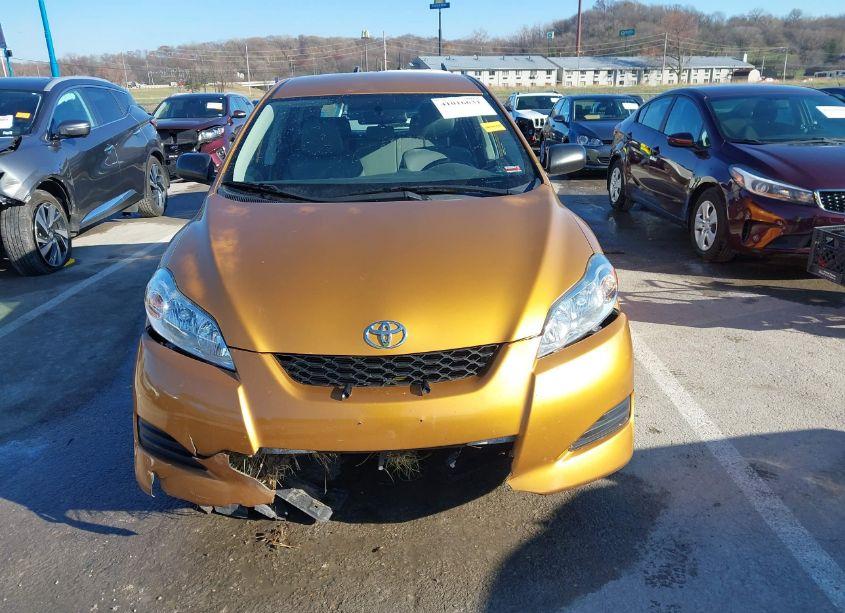 Photo 12 of 2010 Toyota Matrix (VIN 2T1KU4EE9AC470513)