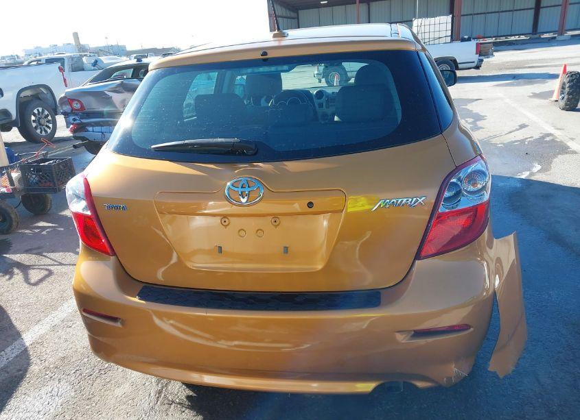 Photo 16 of 2010 Toyota Matrix (VIN 2T1KU4EE9AC470513)
