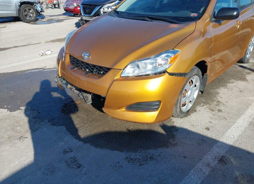 Photo 6 of 2010 Toyota Matrix (VIN 2T1KU4EE9AC470513)