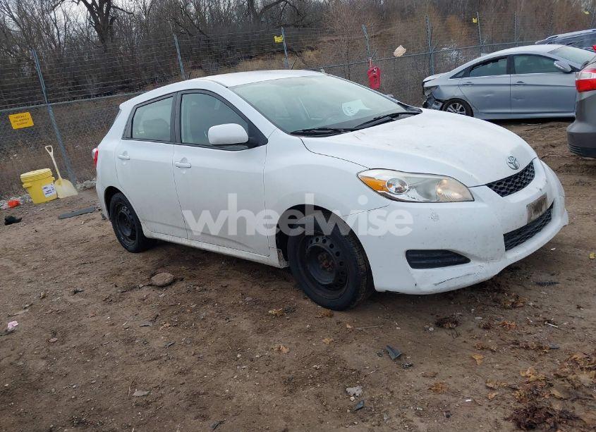 2010 Toyota Matrix (VIN 2T1KU4EEXAC251172) main photo