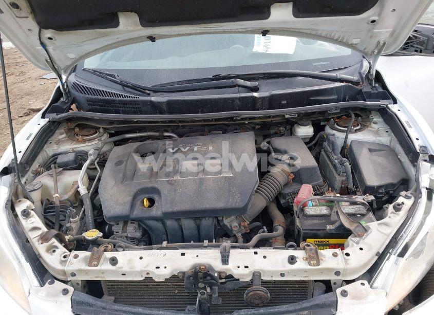 Photo 10 of 2010 Toyota Matrix (VIN 2T1KU4EEXAC251172)