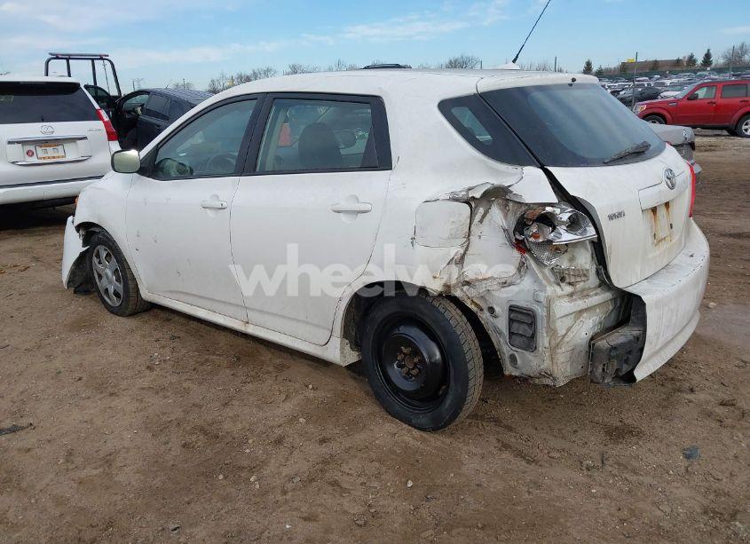 Photo 3 of 2010 Toyota Matrix (VIN 2T1KU4EEXAC251172)