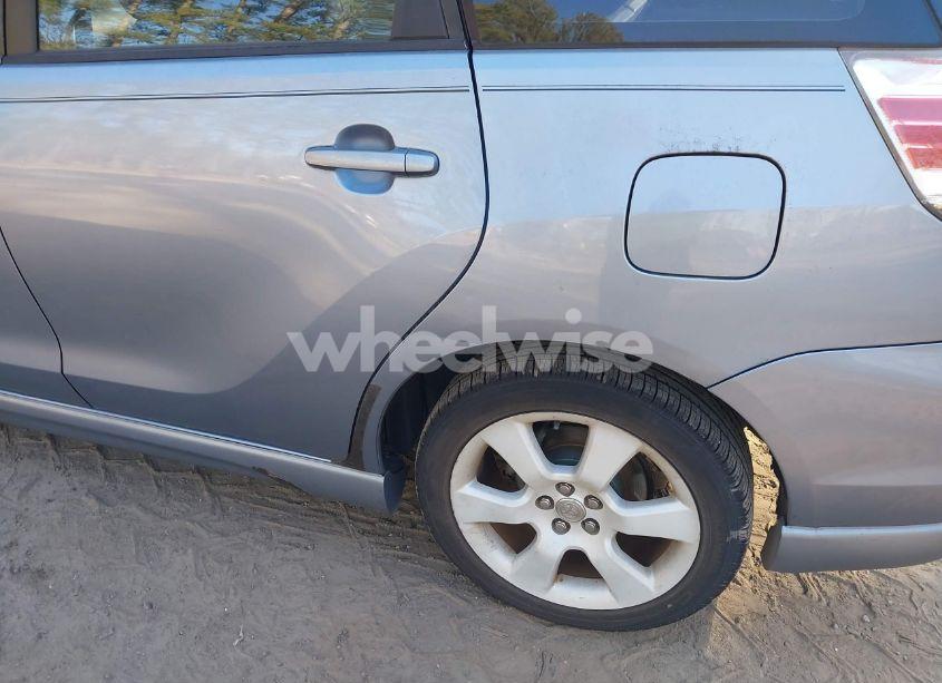 Photo 6 of 2005 Toyota Matrix XRS (VIN 2T1KY30E65C426920)