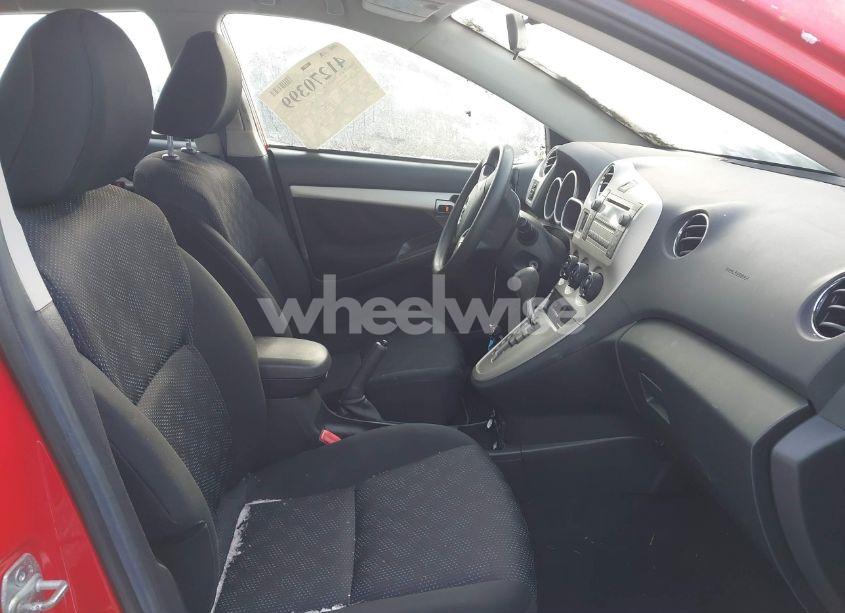 Photo 5 of 2009 Toyota Matrix S (VIN 2T1LE40E09C001279)