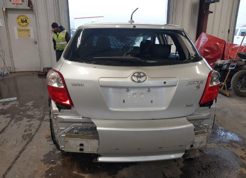 Photo 17 of 2009 Toyota Matrix S (VIN 2T1LE40E19C002070)