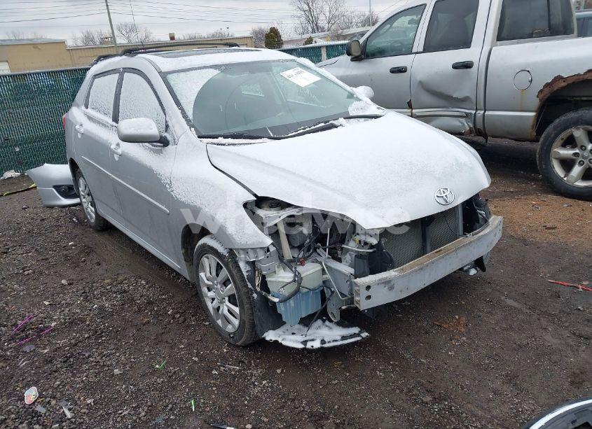 2009 Toyota Matrix S (VIN 2T1LE40E19C003767) main photo