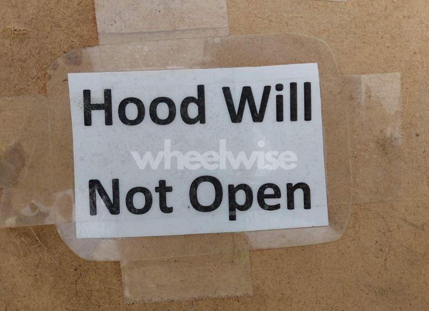 Photo 10 of 2009 Toyota Matrix S (VIN 2T1LE40E19C003767)