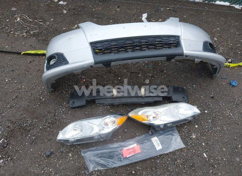 Photo 12 of 2009 Toyota Matrix S (VIN 2T1LE40E19C003767)