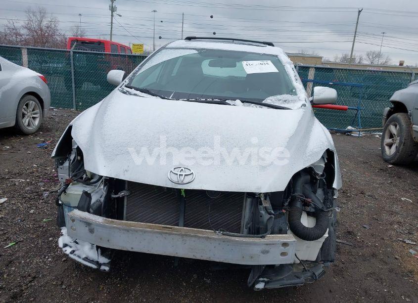 Photo 13 of 2009 Toyota Matrix S (VIN 2T1LE40E19C003767)