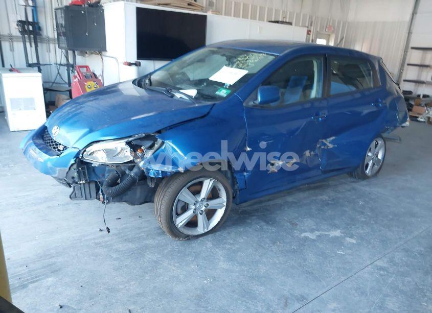 Photo 2 of 2009 Toyota Matrix S (VIN 2T1LE40E29C011375)