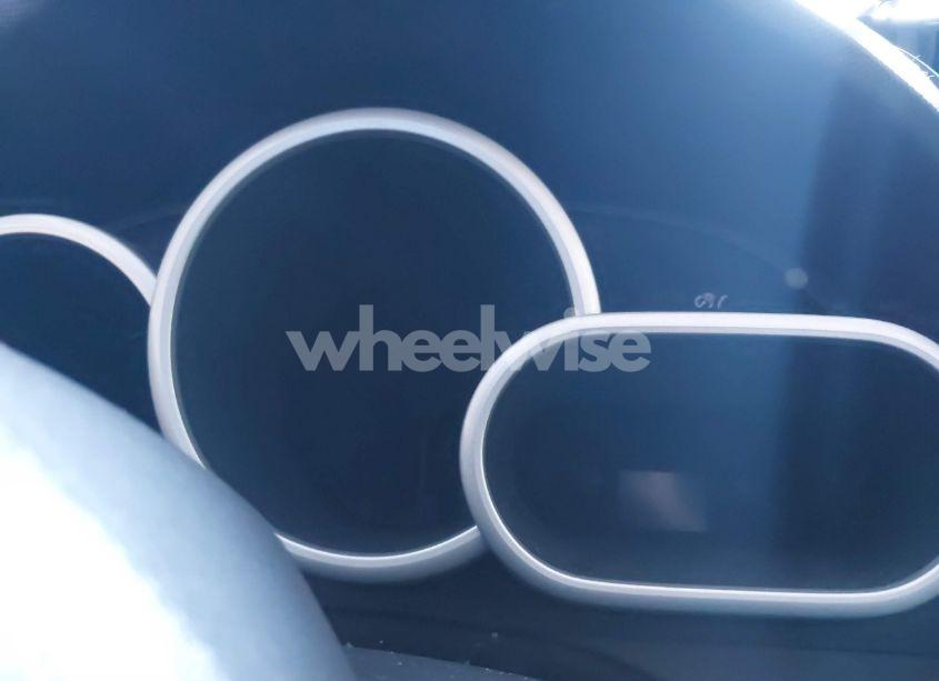 Photo 7 of 2009 Toyota Matrix S (VIN 2T1LE40E29C011375)