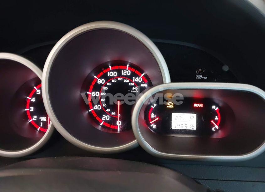 Photo 7 of 2009 Toyota Matrix S (VIN 2T1LE40E39C004676)