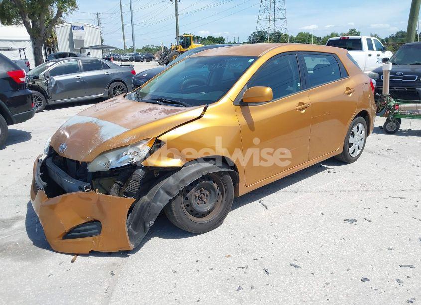 Photo 2 of 2009 Toyota Matrix S (VIN 2T1LE40E49C001740)
