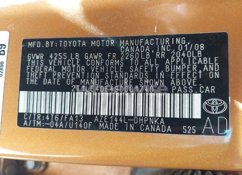 Photo 9 of 2009 Toyota Matrix S (VIN 2T1LE40E49C001740)