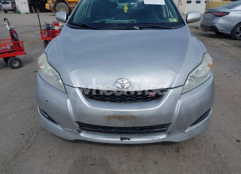 Photo 6 of 2009 Toyota Matrix S (VIN 2T1LE40E49C001852)