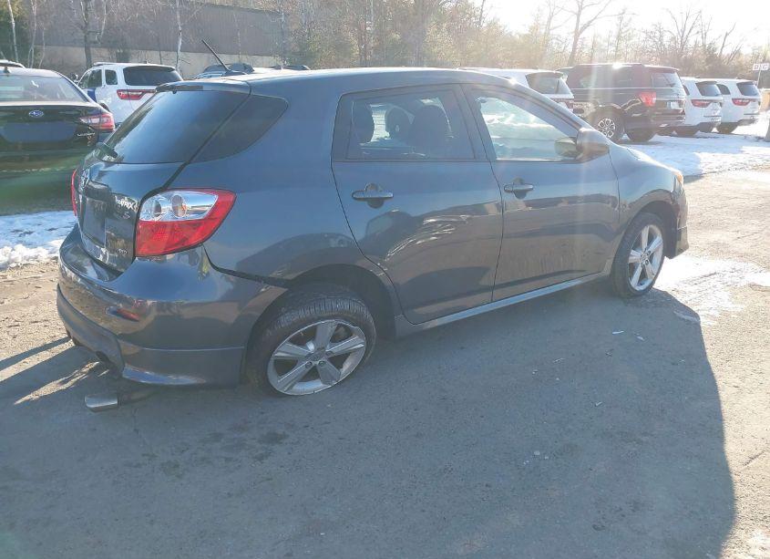 Photo 4 of 2009 Toyota Matrix S (VIN 2T1LE40E59C006929)