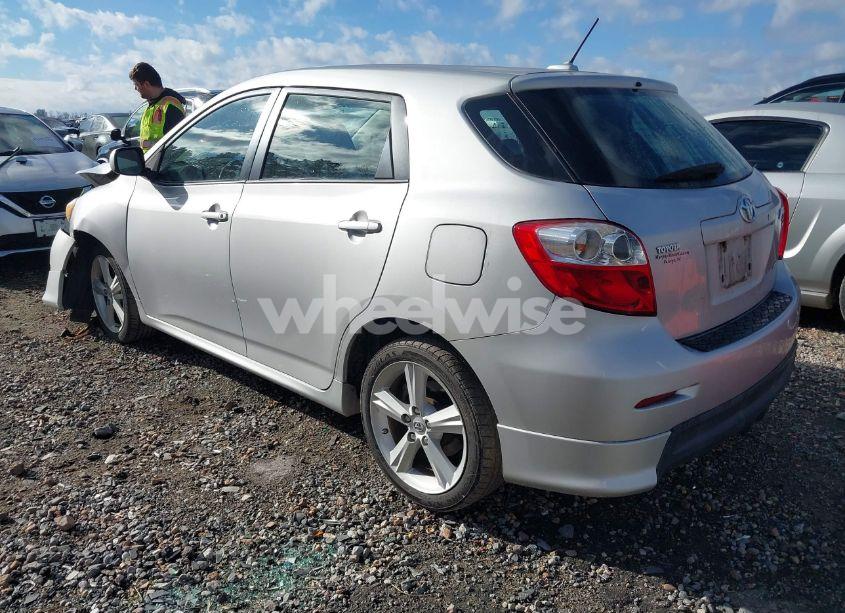 Photo 3 of 2009 Toyota Matrix S (VIN 2T1LE40E69C005370)