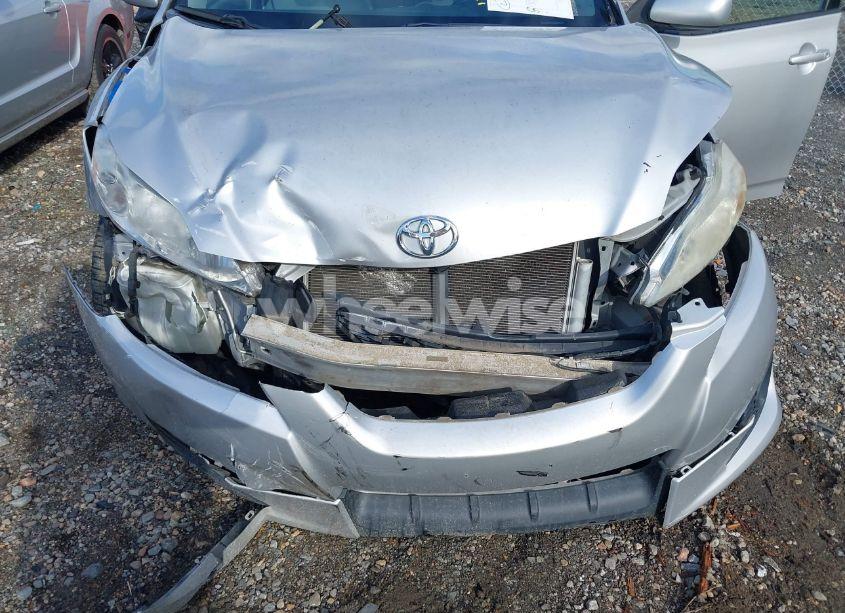 Photo 6 of 2009 Toyota Matrix S (VIN 2T1LE40E69C005370)