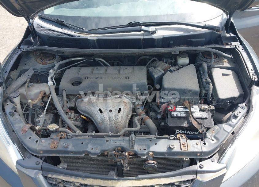 Photo 10 of 2009 Toyota Matrix S (VIN 2T1LE40E99C005654)