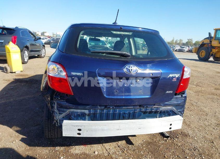 Photo 6 of 2009 Toyota Matrix S (VIN 2T1LE40E99C007162)