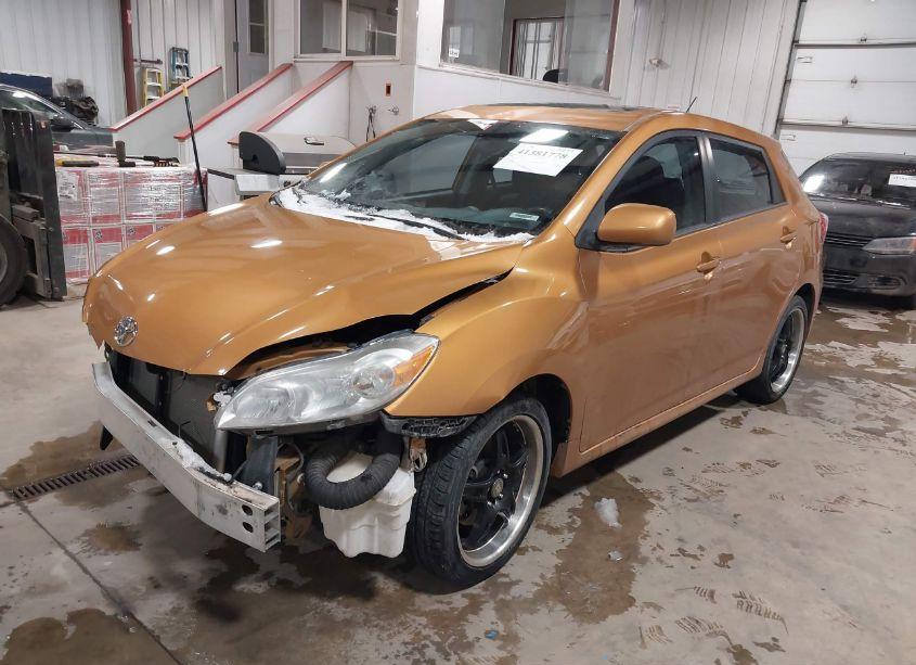 Photo 2 of 2009 Toyota Matrix S (VIN 2T1LE40E99C007372)