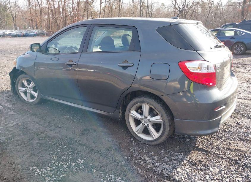 Photo 3 of 2009 Toyota Matrix S (VIN 2T1LE40E99C010711)