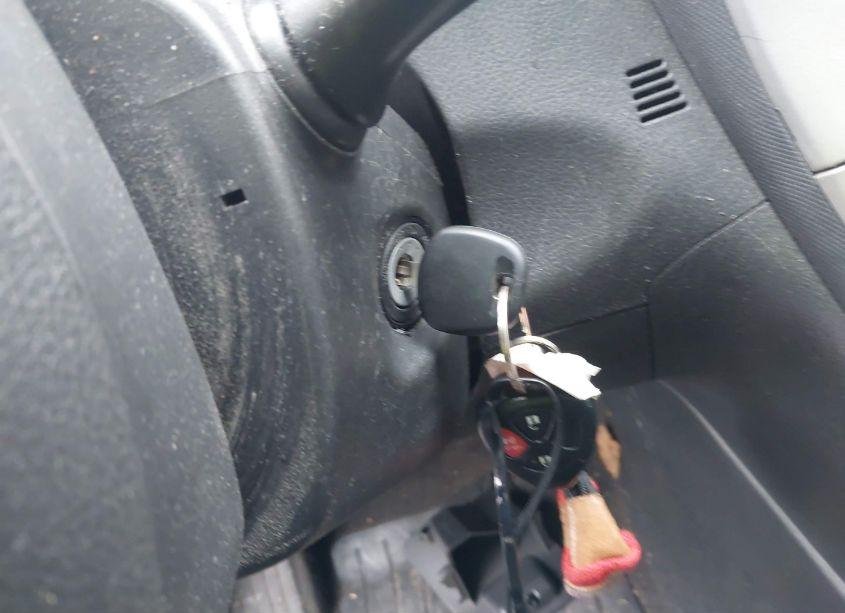 Photo 11 of 2009 Toyota Matrix S (VIN 2T1LE40EX9C011253)