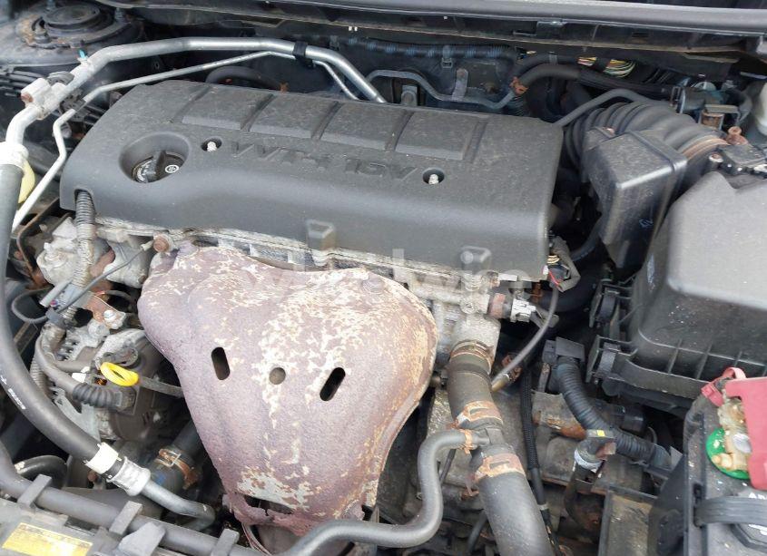 Photo 10 of 2010 Toyota Matrix S (VIN 2T1LE4EE4AC013741)