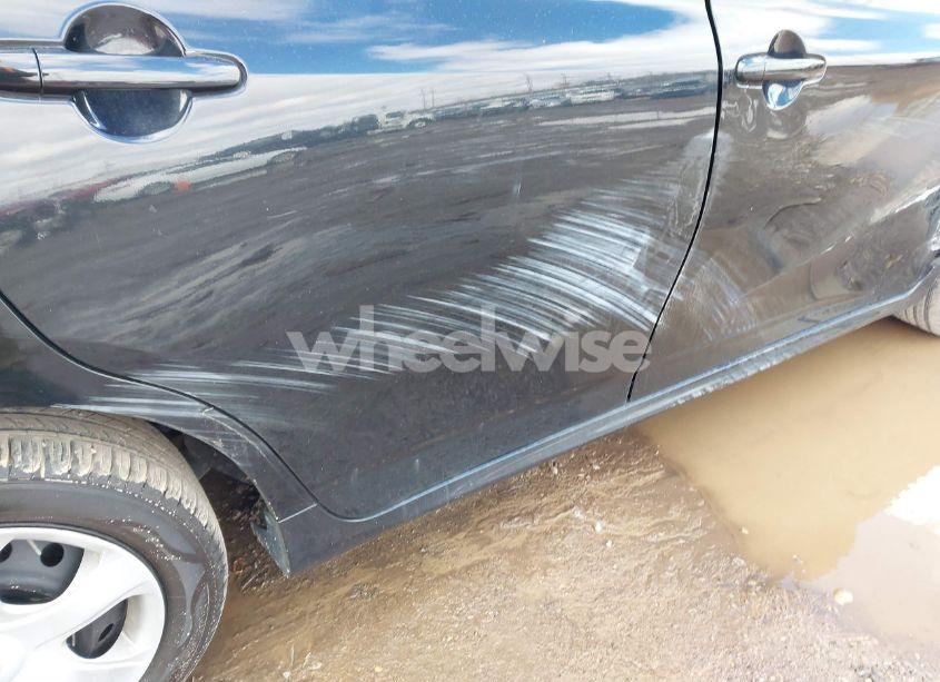 Photo 14 of 2010 Toyota Matrix S (VIN 2T1LE4EE4AC013741)