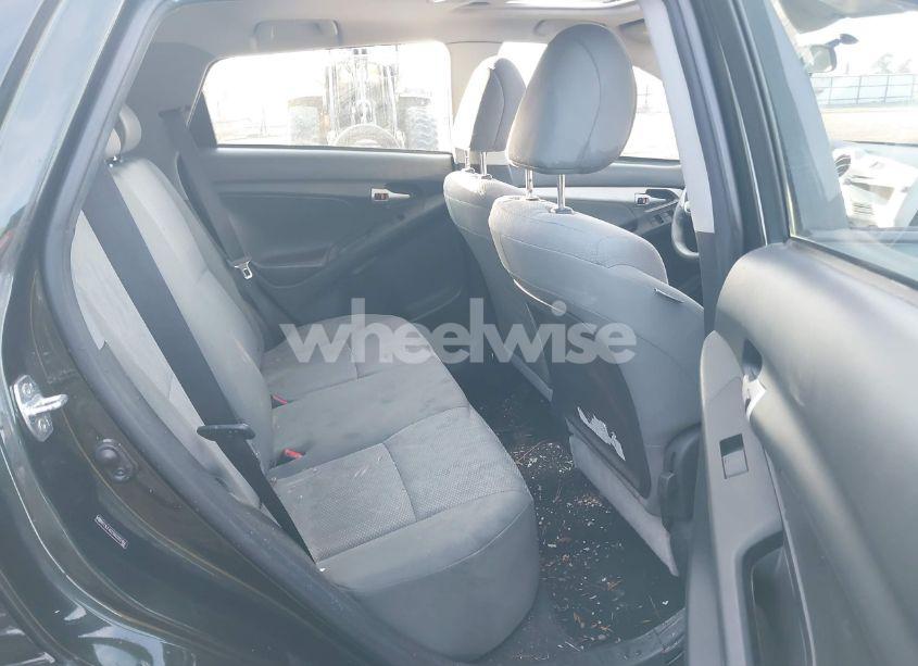 Photo 8 of 2012 Toyota Matrix S (VIN 2T1LE4EE6CC022184)