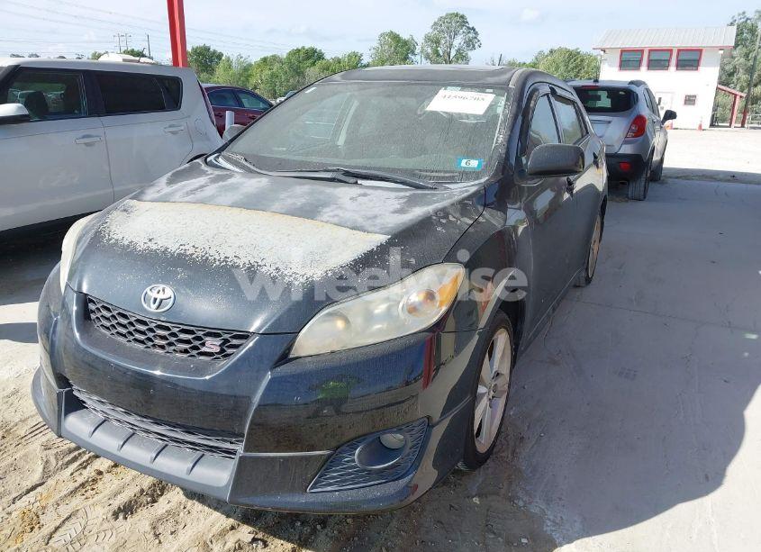 Photo 2 of 2010 Toyota Corolla MATRIX S (VIN 2T1LE4EE9AC014058)