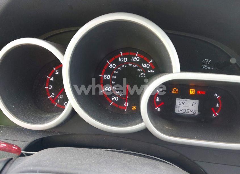 Photo 7 of 2010 Toyota Corolla MATRIX S (VIN 2T1LE4EE9AC014058)