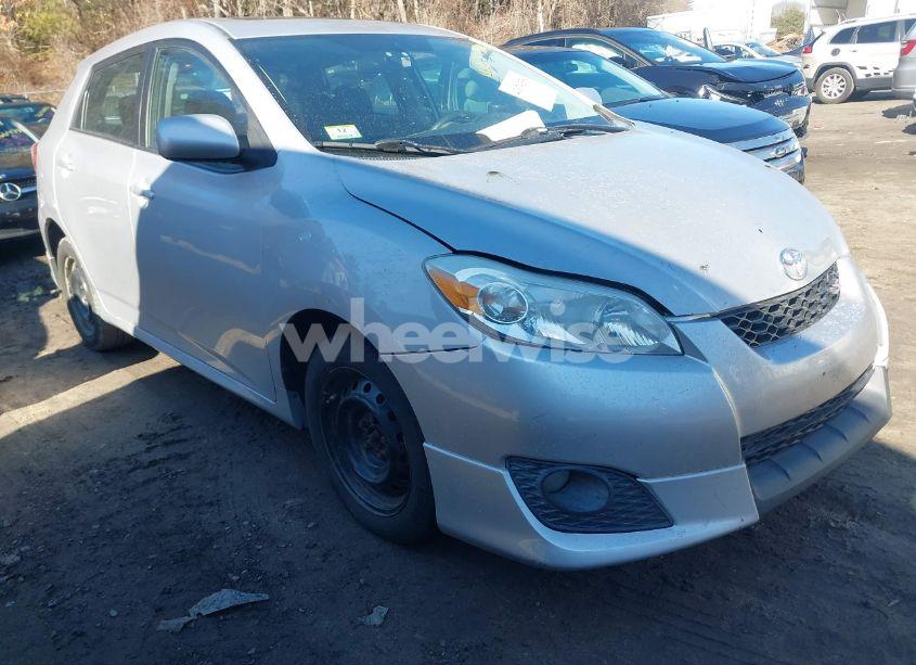 2010 Toyota Matrix S (VIN 2T1LE4EEXAC018331) main photo