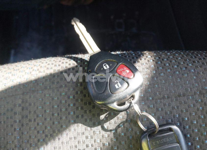 Photo 11 of 2010 Toyota Matrix S (VIN 2T1LE4EEXAC018331)