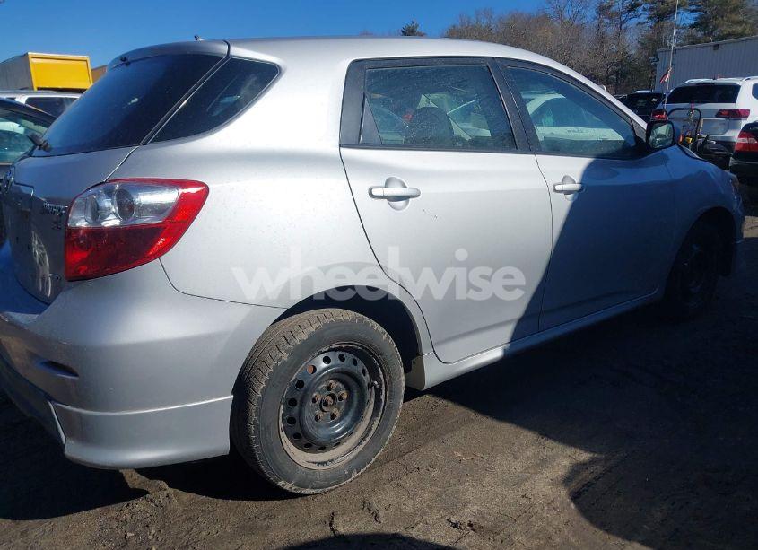 Photo 13 of 2010 Toyota Matrix S (VIN 2T1LE4EEXAC018331)