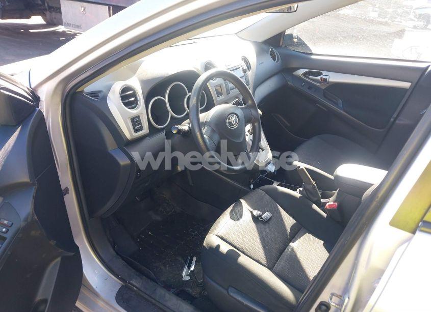 Photo 5 of 2010 Toyota Matrix S (VIN 2T1LE4EEXAC018331)