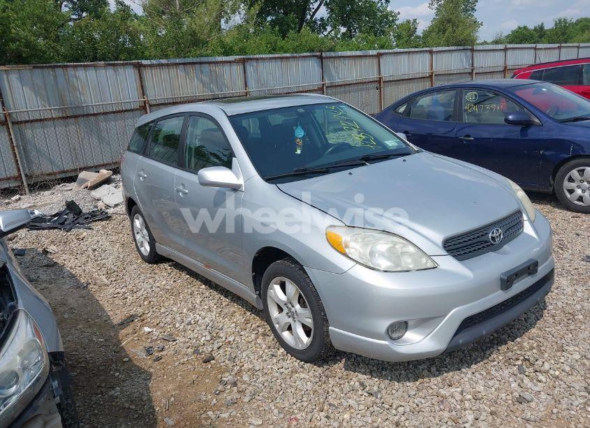 2005 Toyota Corolla MATRIX XR (VIN 2T1LR30E45C550556) main photo