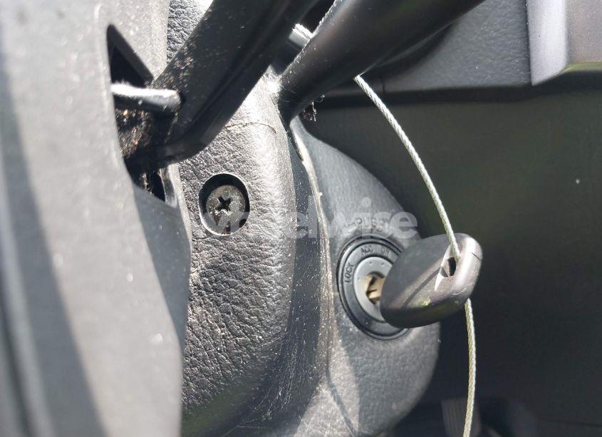 Photo 11 of 2005 Toyota Corolla MATRIX XR (VIN 2T1LR30E45C550556)