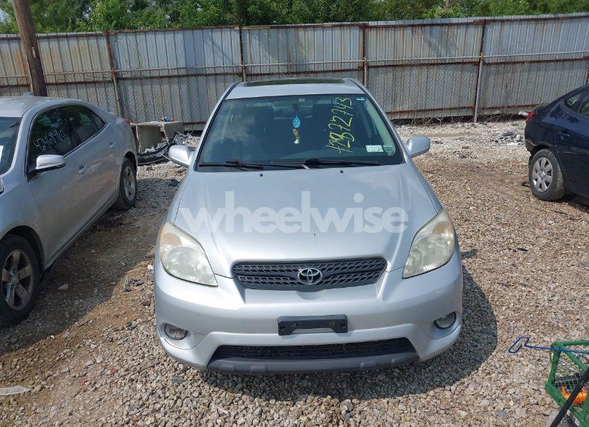 Photo 12 of 2005 Toyota Corolla MATRIX XR (VIN 2T1LR30E45C550556)