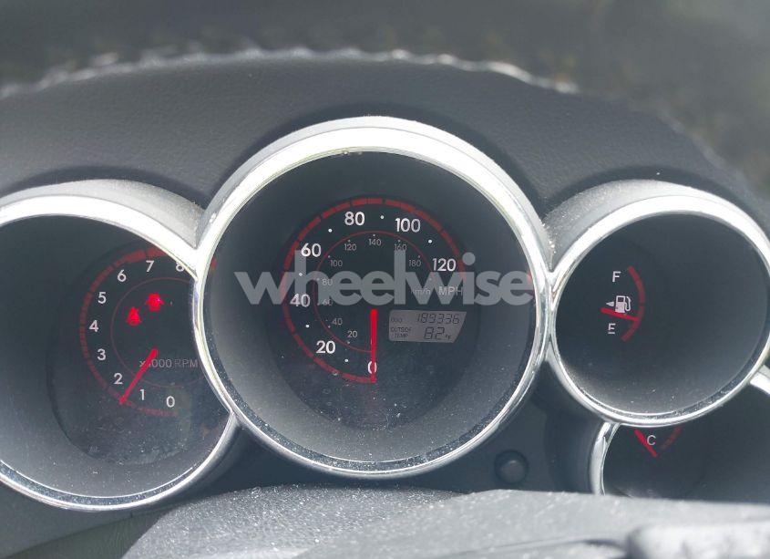 Photo 7 of 2005 Toyota Corolla MATRIX XR (VIN 2T1LR30E45C550556)