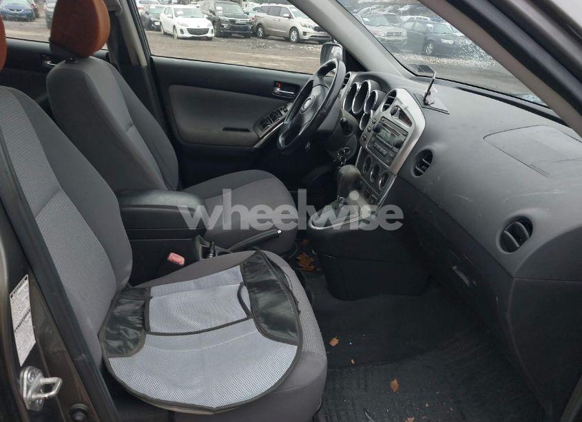 Photo 5 of 2005 Toyota Matrix XR (VIN 2T1LR30E95C448895)