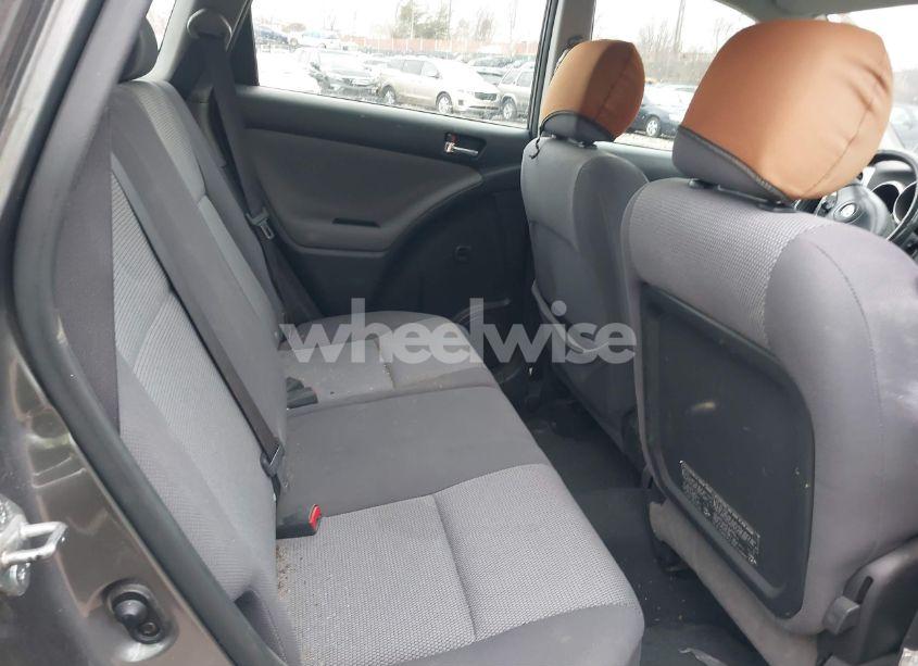 Photo 8 of 2005 Toyota Matrix XR (VIN 2T1LR30E95C448895)