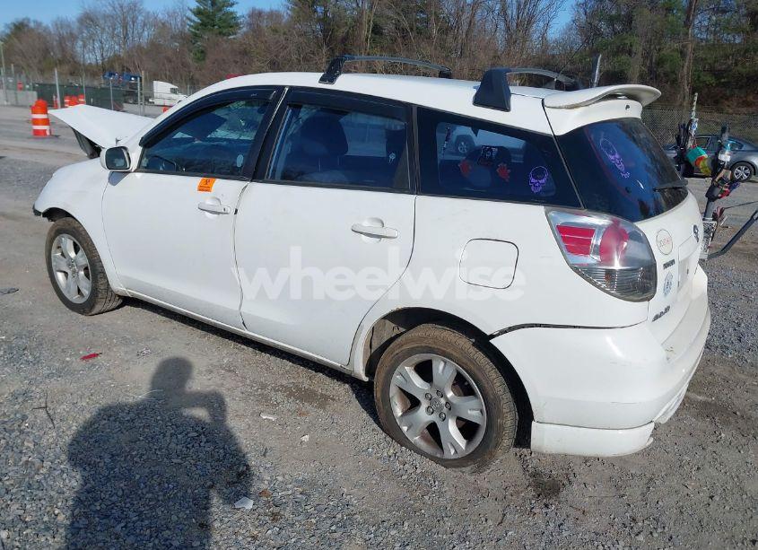 Photo 3 of 2005 Toyota Matrix XR (VIN 2T1LR30EX5C370045)