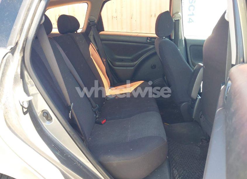 Photo 8 of 2005 Toyota Matrix N/A (VIN 2T1LR32E05C405219)